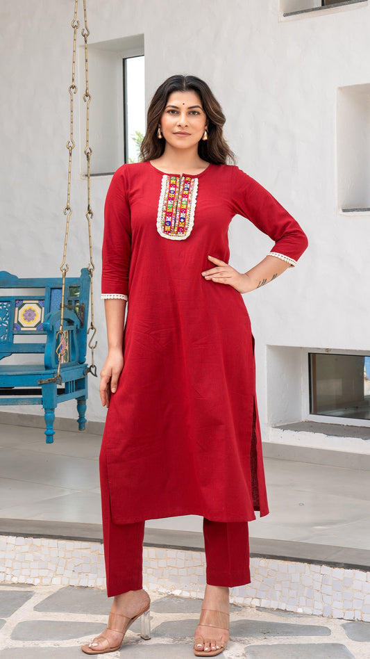 Red Cotton Kurta With Embroidered Patch