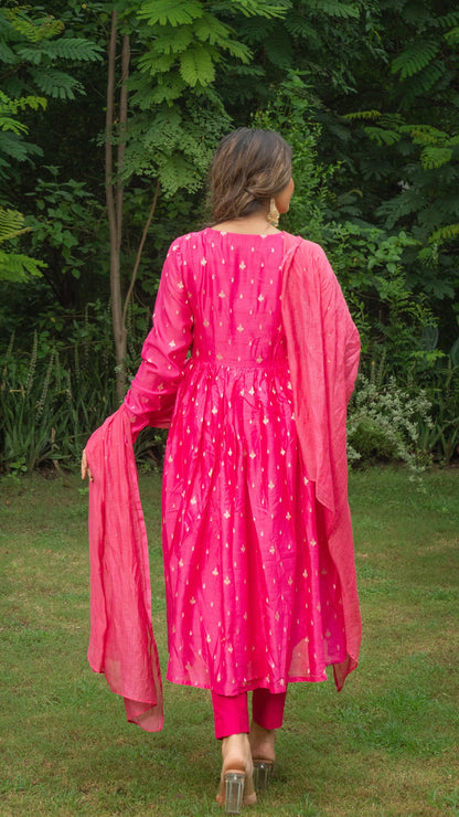 Tasneem Woven Chanderi Kurta Set - Rani Pink