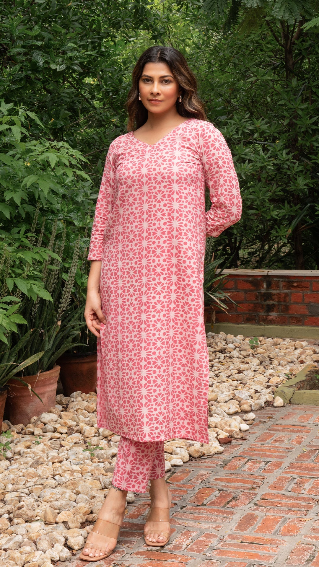 Aasia Dabu Hand Block Cotton Kurta - Pink