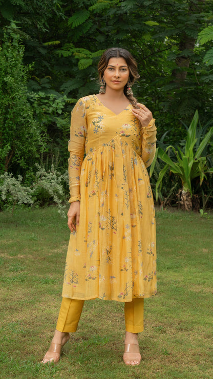 Aabha Floral Jaal Chanderi Kurta Set - Yellow