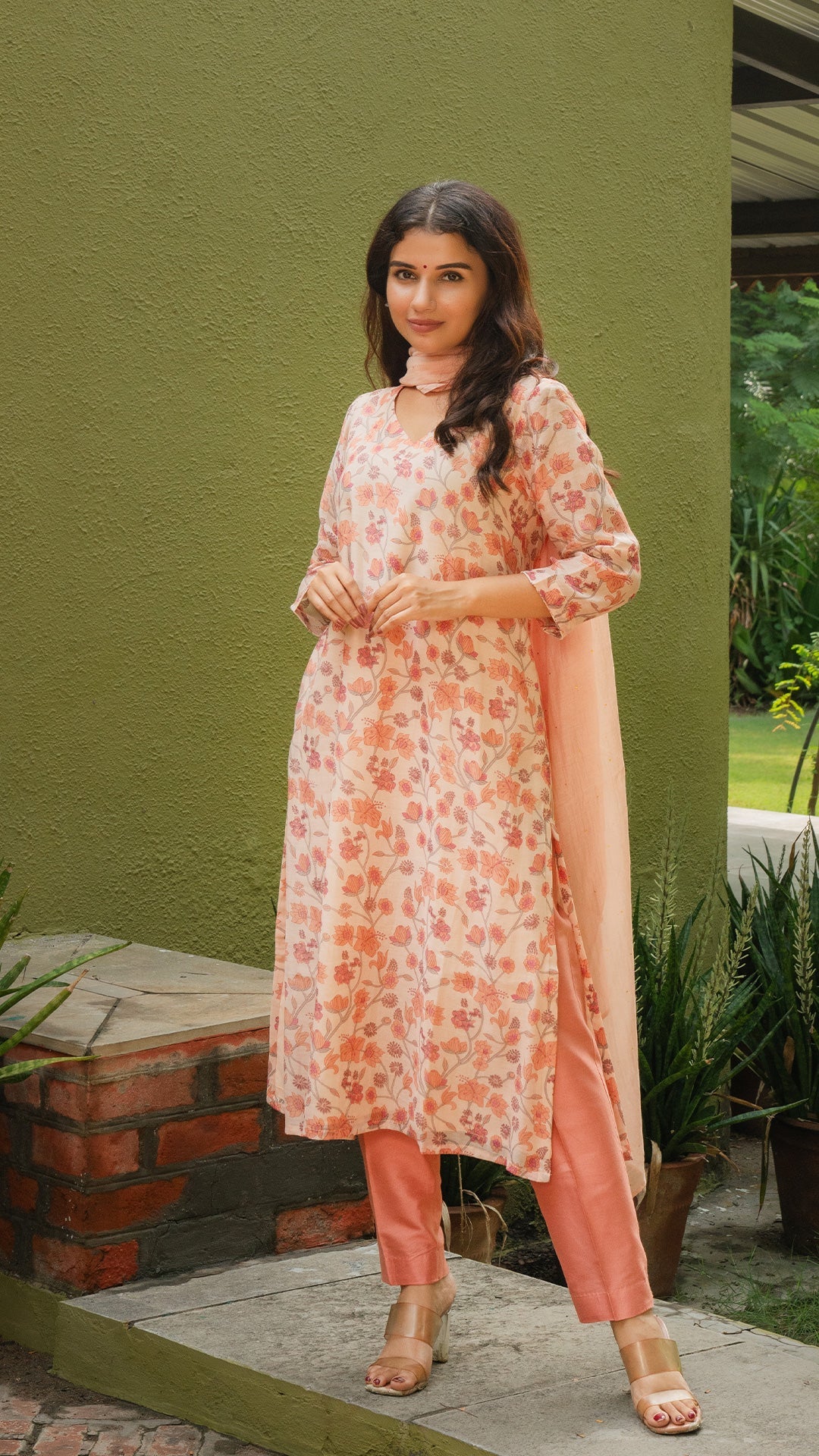 Anayata Mul Chanderi Floral Jaal Kurta - Peach