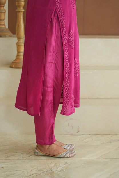 Gulmohar chinon chikankari 3 pc set in Magenta