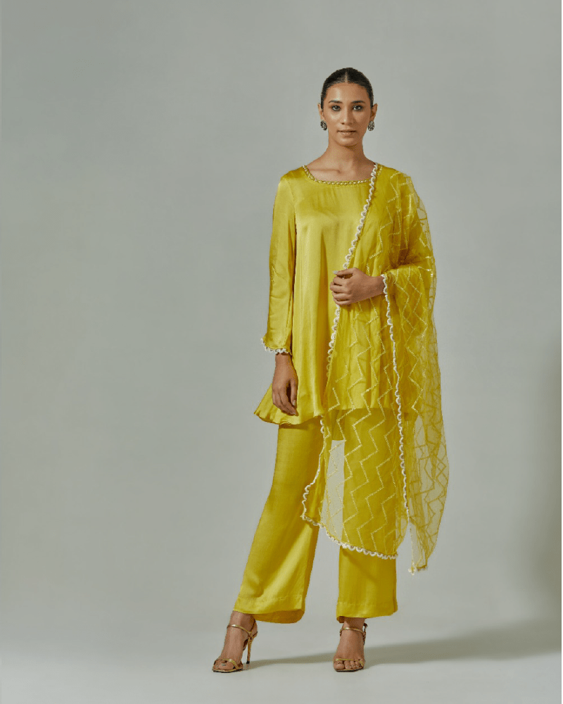 Misted Yellow suit set with straight pants