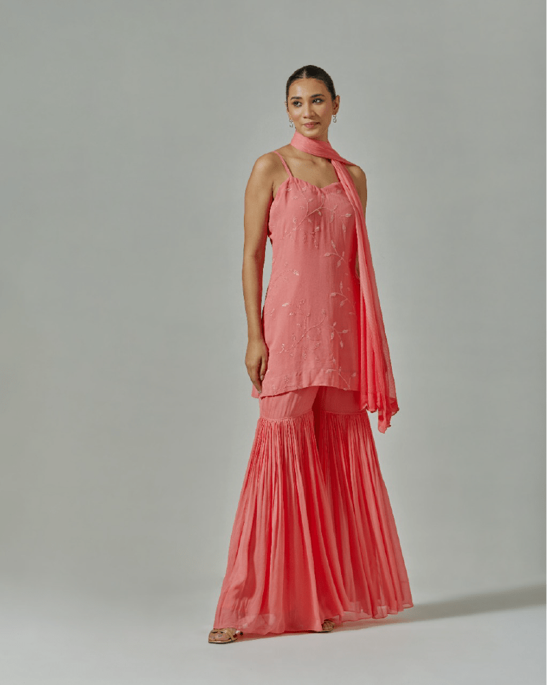 Coral embroidered set