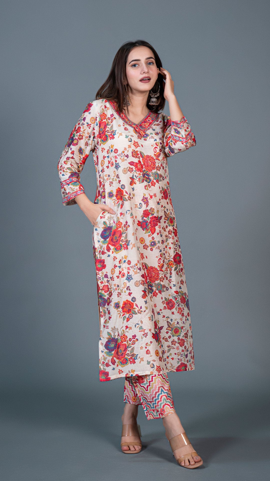 Off White Floral Print Kurta In Cotton Silk